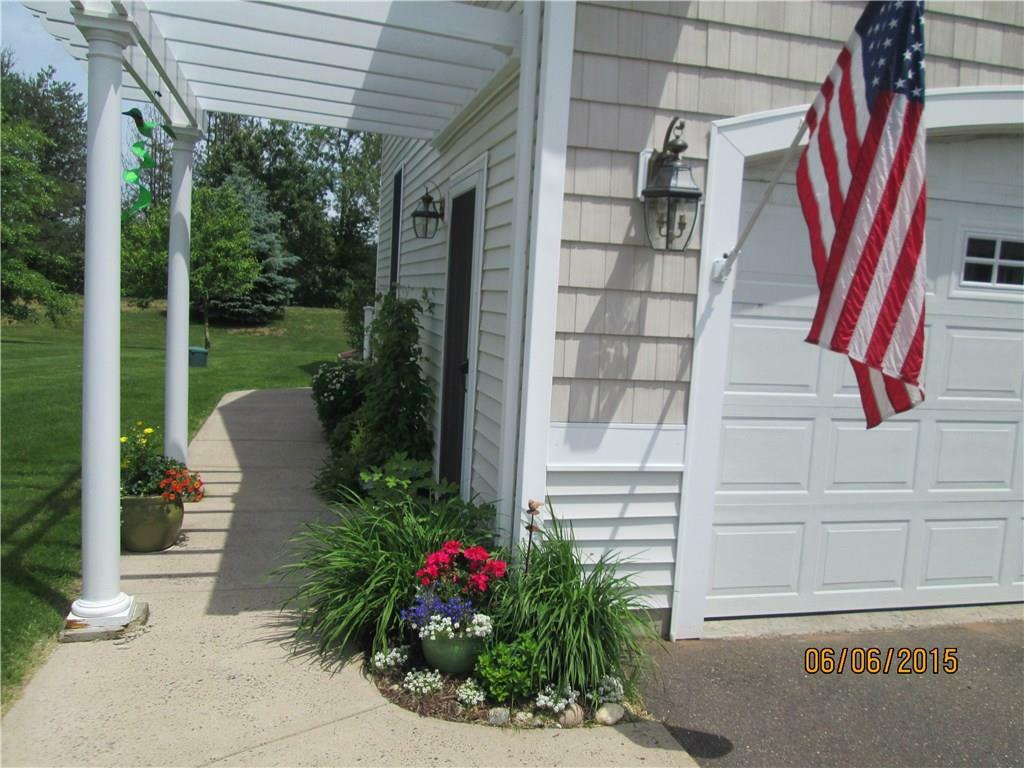 71 Hunt Glen Drive  Granby CT 06035 photo