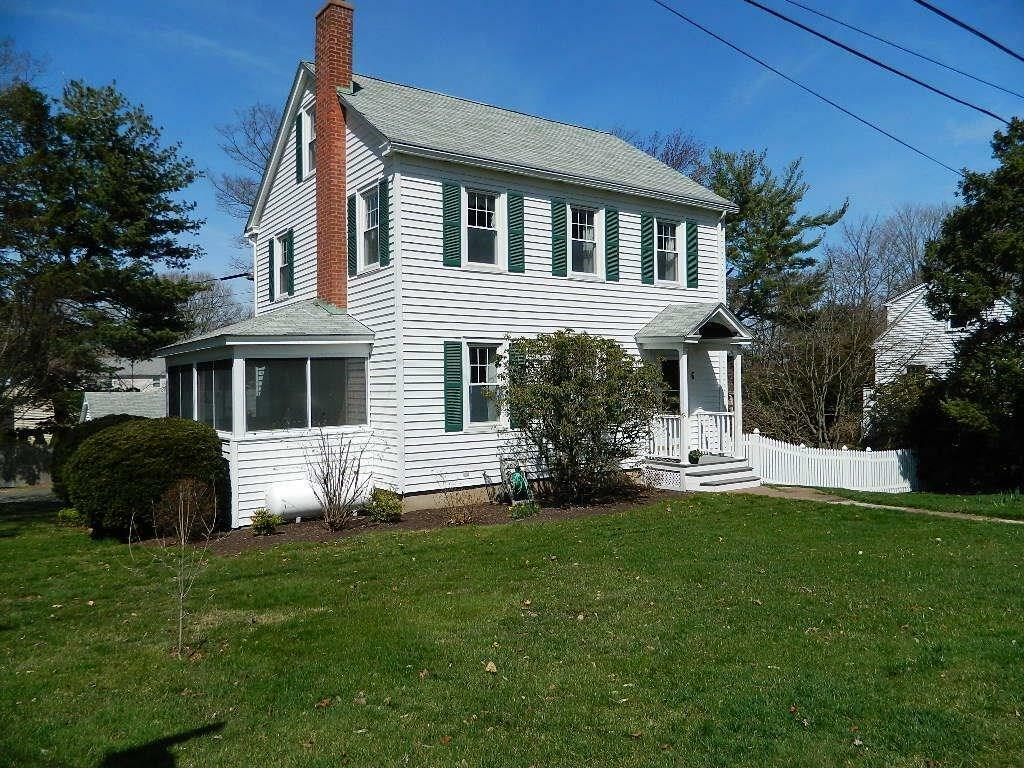 Property Photo: 6 Deerfield Avenue CT 06457
