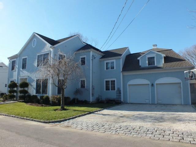 Property Photo: 2 Murvon Court CT 06880