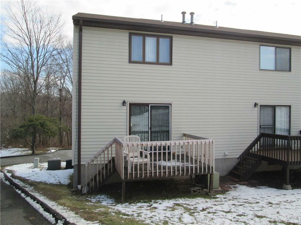 Property Photo:  140 Thompson Street 15D  CT 06513 