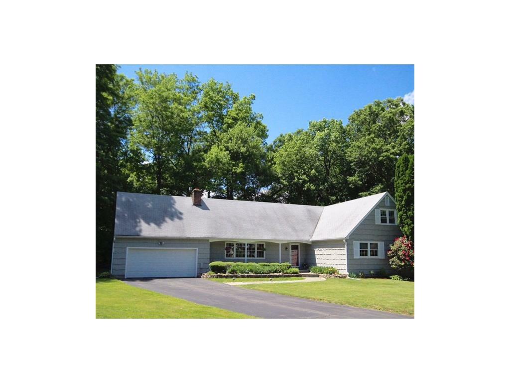 5 Lisa Court  Westport CT 06880 photo