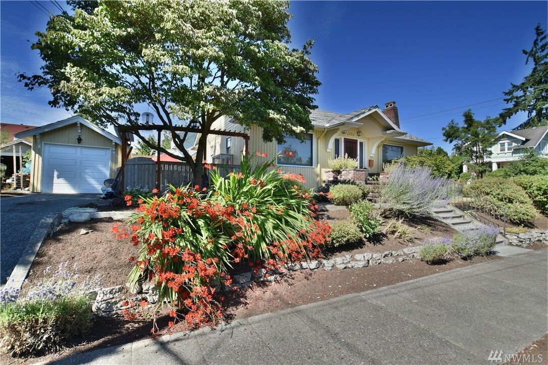 Property Photo: 2802 NW 71st St WA 98117