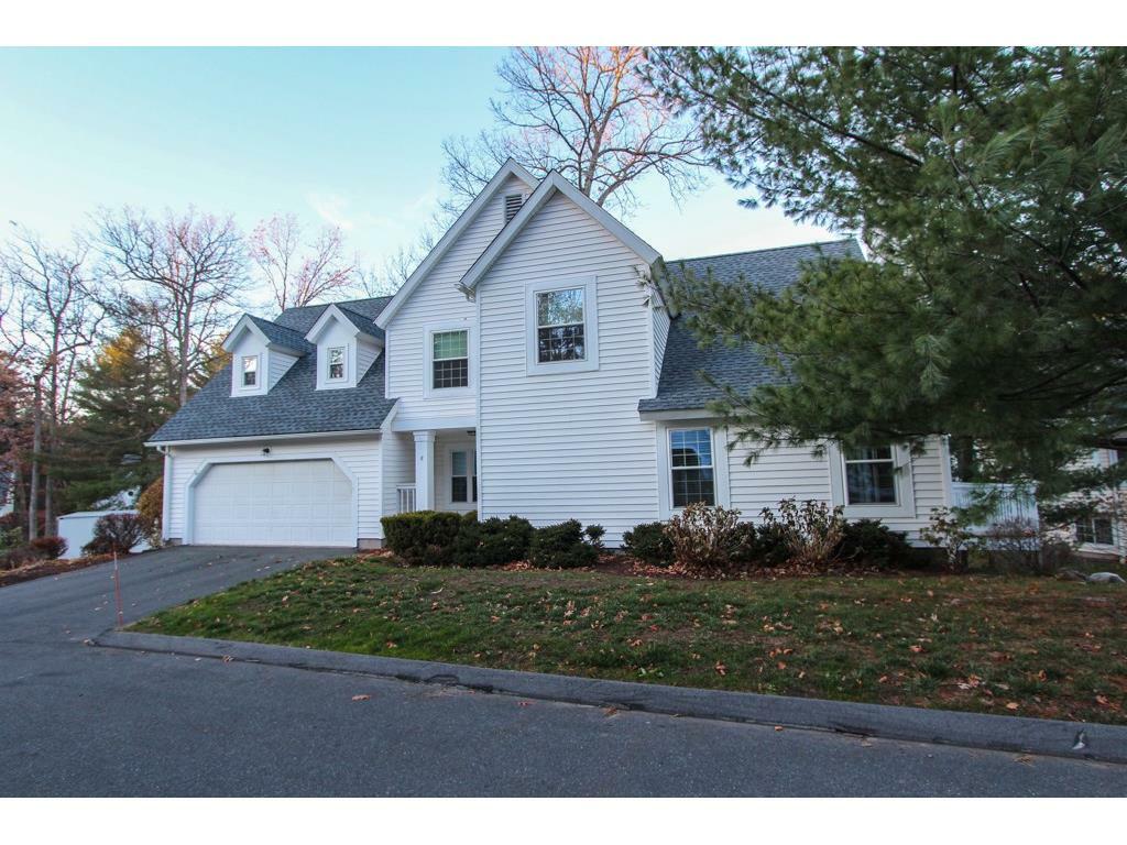 Property Photo: 8 Stratton Forest Way 8 CT 06070