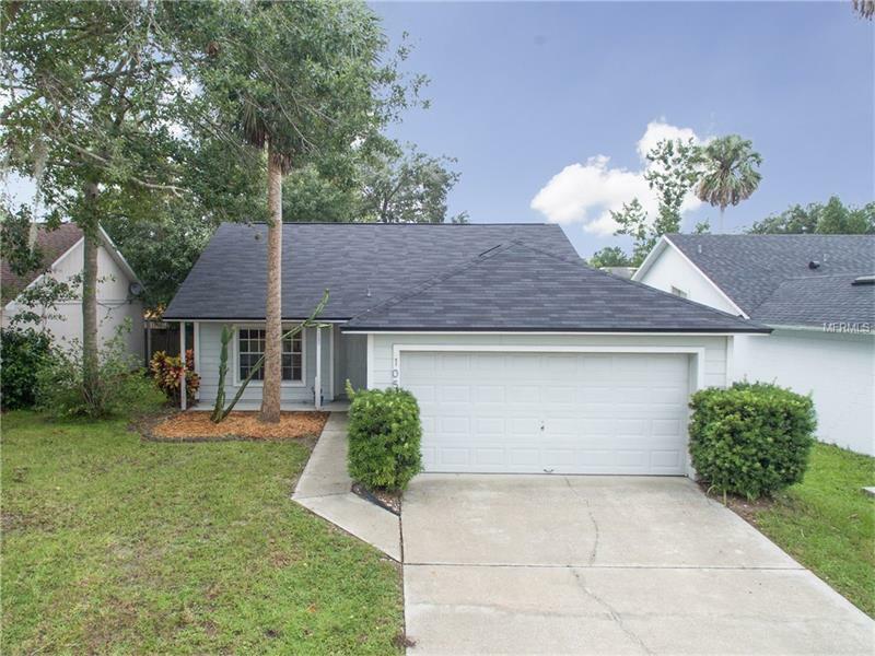 Property Photo:  105 Little Fox Avenue  FL 32773 