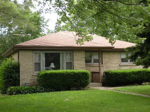 Property Photo:  410 Brice Avenue  IL 60060 