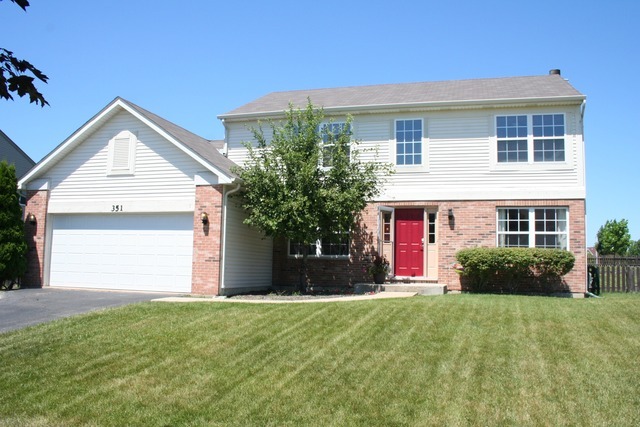 Property Photo: 351 Mallard Lane IL 60554