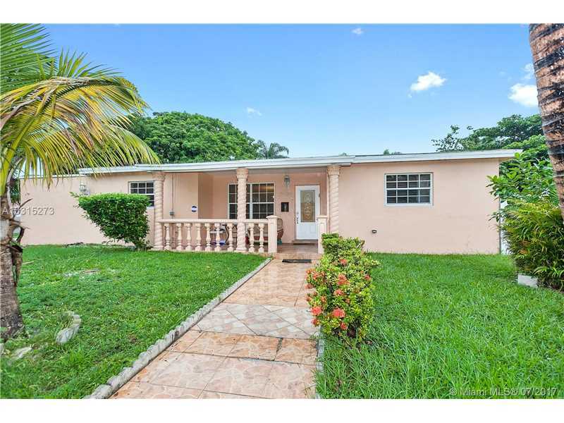 Property Photo: 17000 NE 7th Ct FL 33162