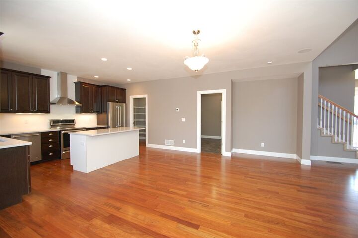 Property Photo:  364 Glen Forest Drive  NH 03109 