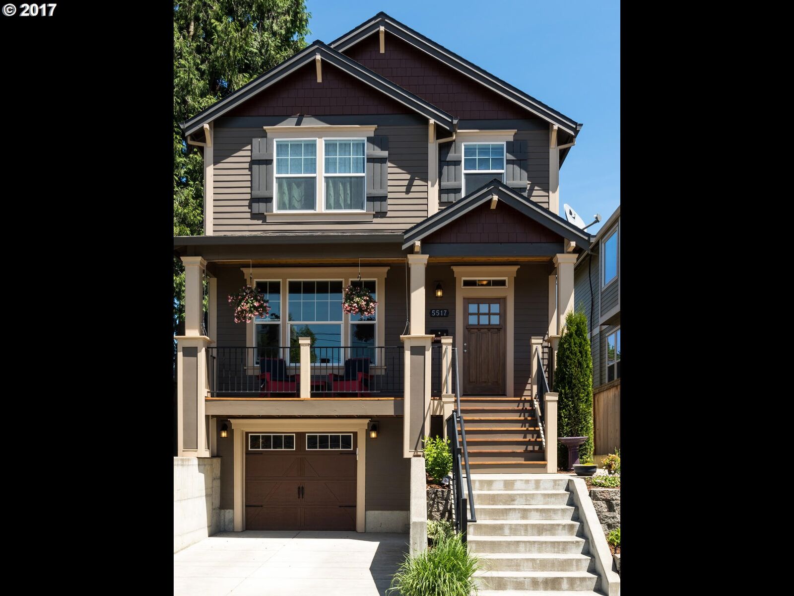 Property Photo: 5517 N Princeton St OR 97203