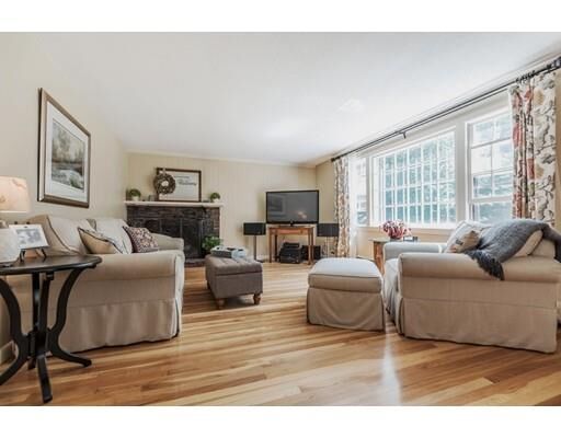 Property Photo:  20 Birch Road  MA 01810 