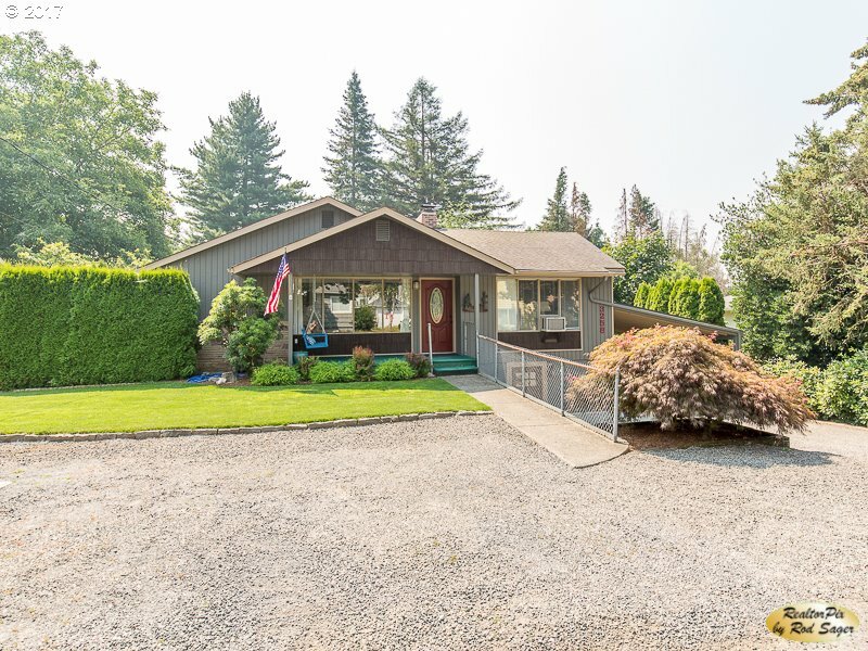 Property Photo:  3258 I St  WA 98671 