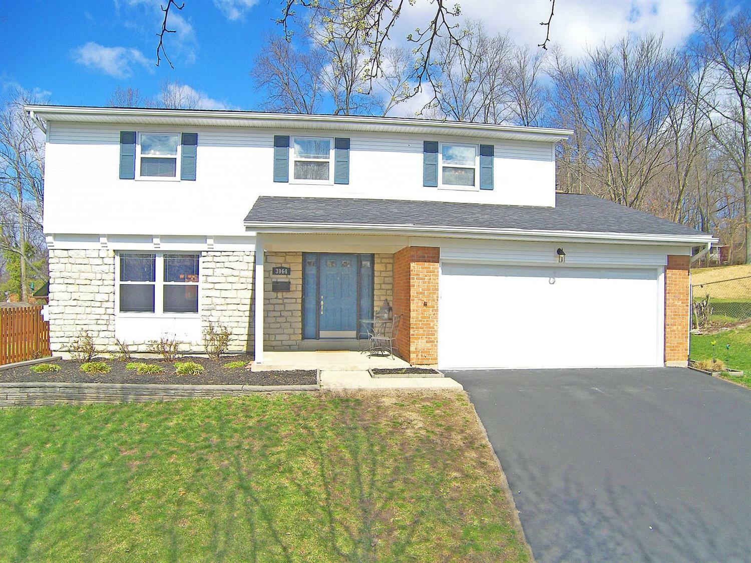 Property Photo: 3964 Sharonview Drive OH 45241