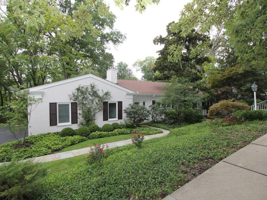 Property Photo:  2515 South Rookwood Drive  OH 45208 