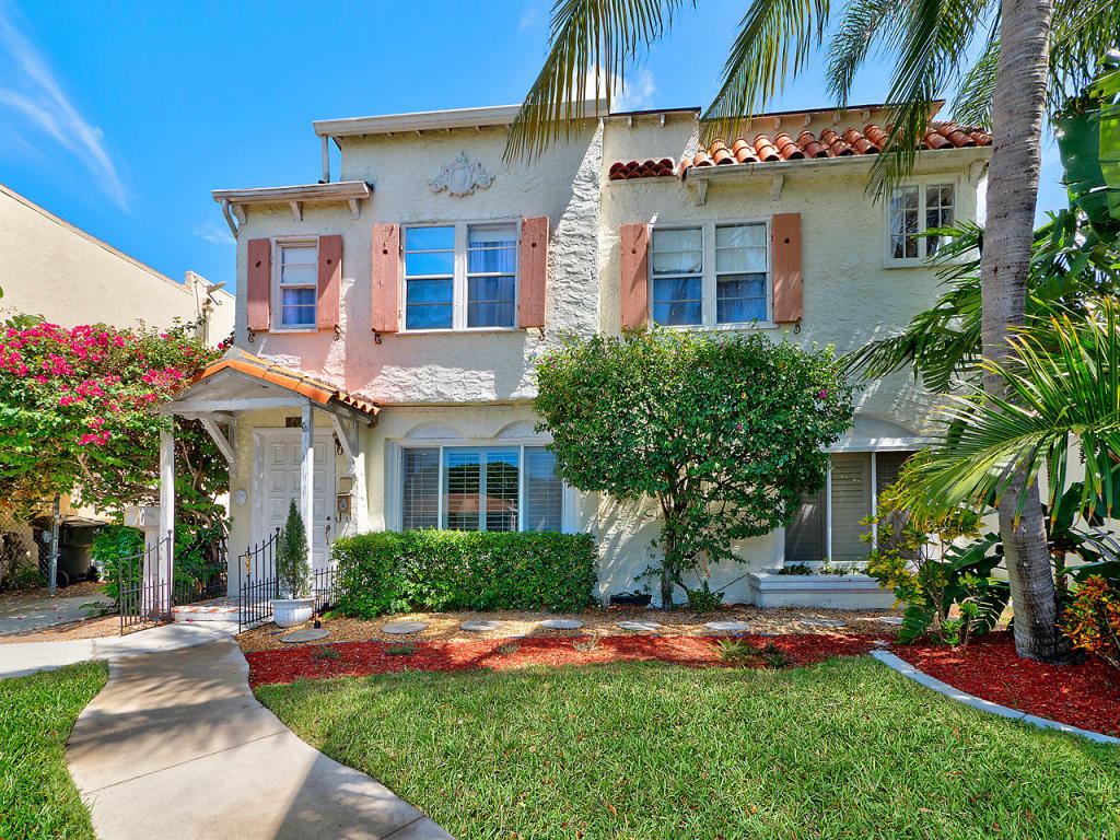 Property Photo: 318 Cornell Drive FL 33460