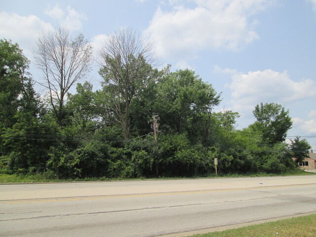 Property Photo:  20412 N Rand Road N  IL 60047 