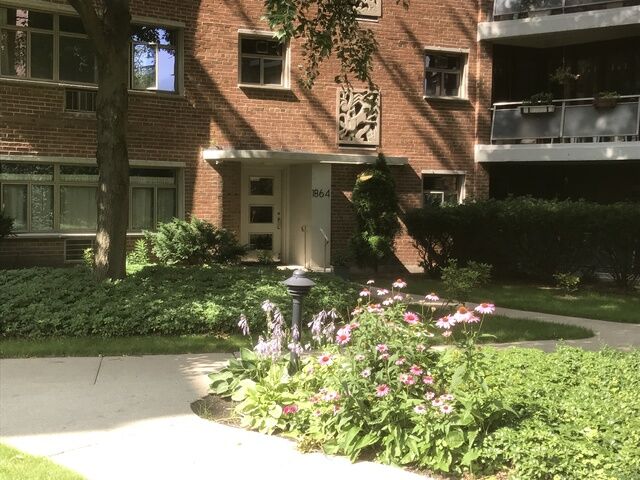 Property Photo: 1864 Sherman Avenue 1ne IL 60201
