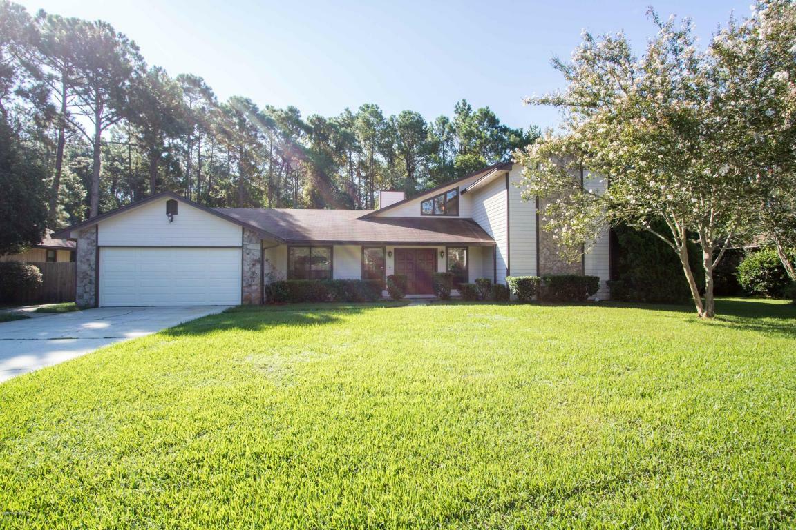 Property Photo:  8210 Spencers Trace Drive  FL 32244 