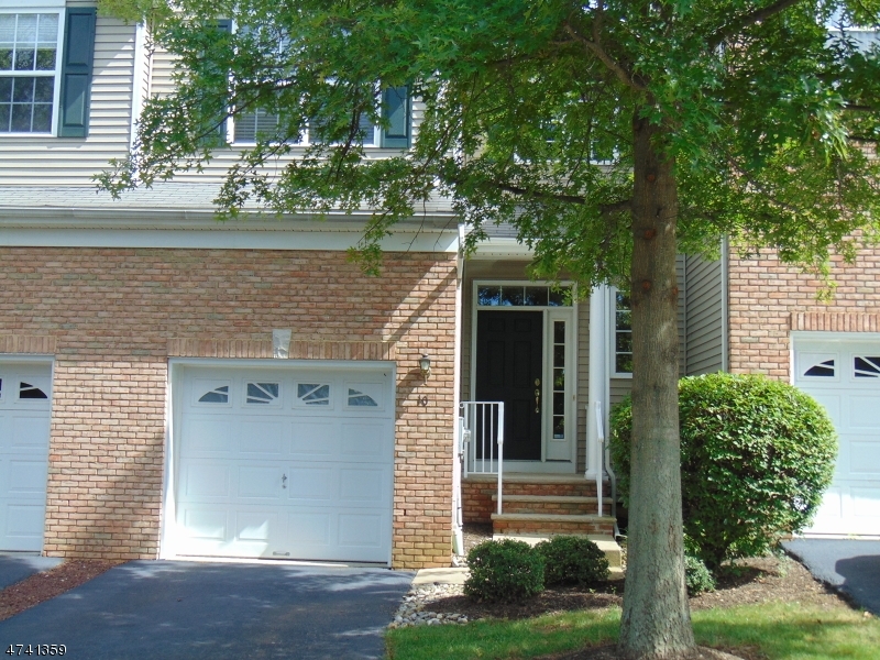 Property Photo: 10 Coolidge Way NJ 08540
