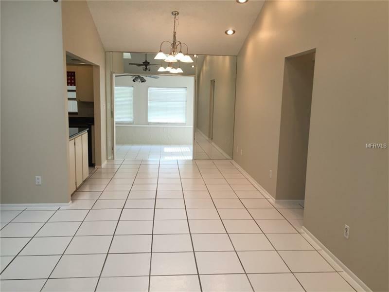 Property Photo:  7200 Silver Place  FL 32792 