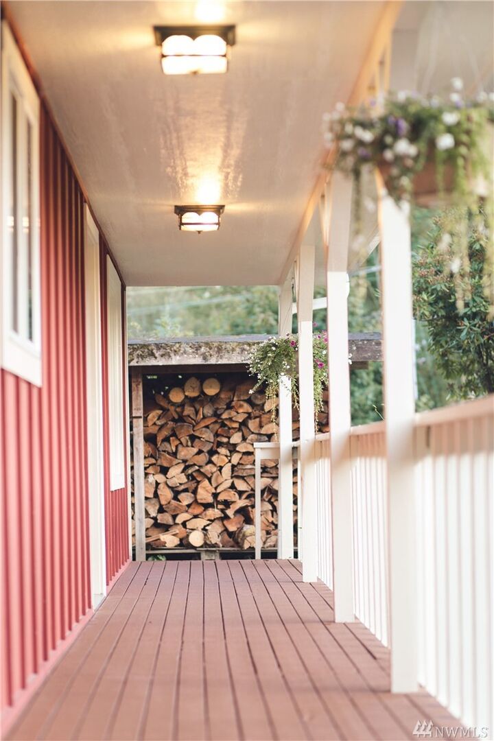 Property Photo: 21 N Nyden Farms Rd WA 98258