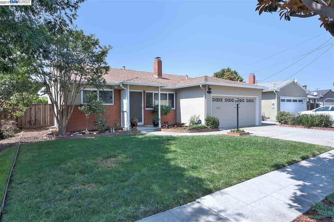 Property Photo: 26909 Patrick Ave CA 94544