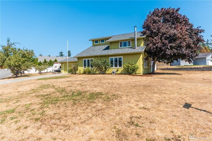 Property Photo:  2192 Heritage Wy  WA 98277 