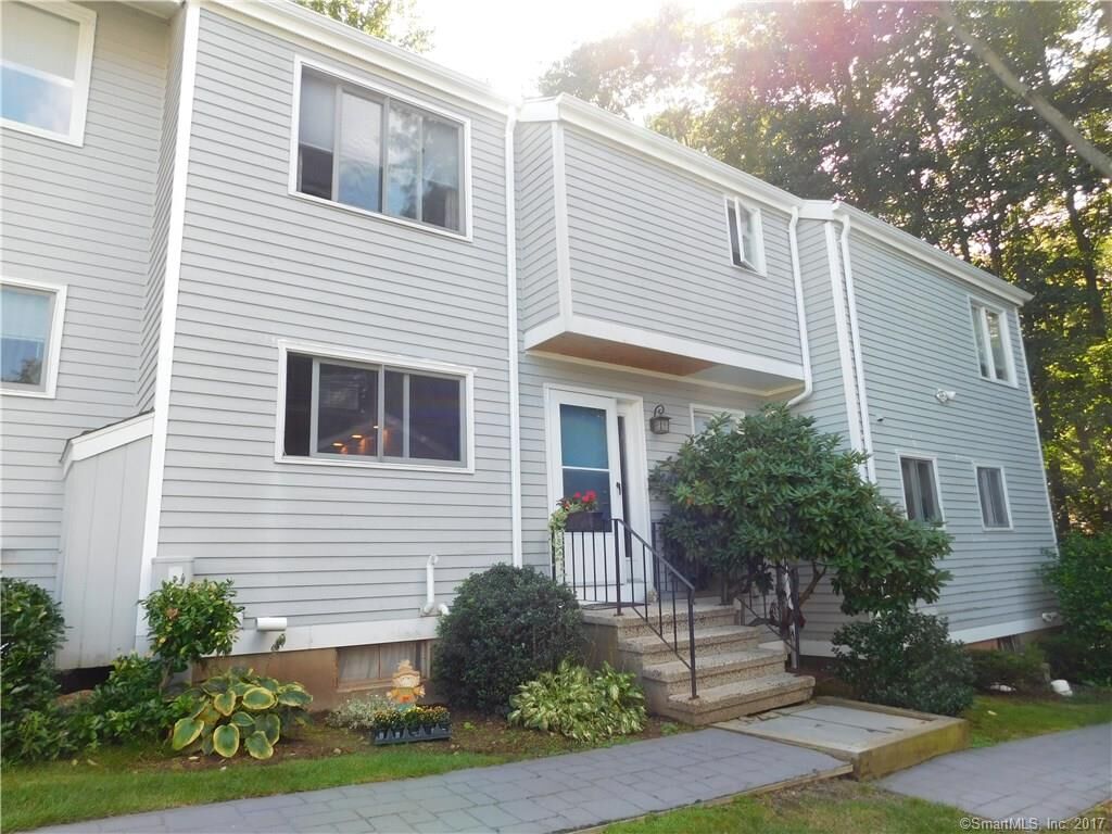 Property Photo:  248 Greens Farm Road 248  CT 06405 