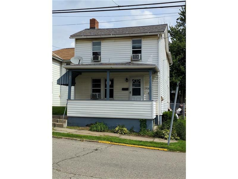 Property Photo:  914 Corbet St  PA 15084 