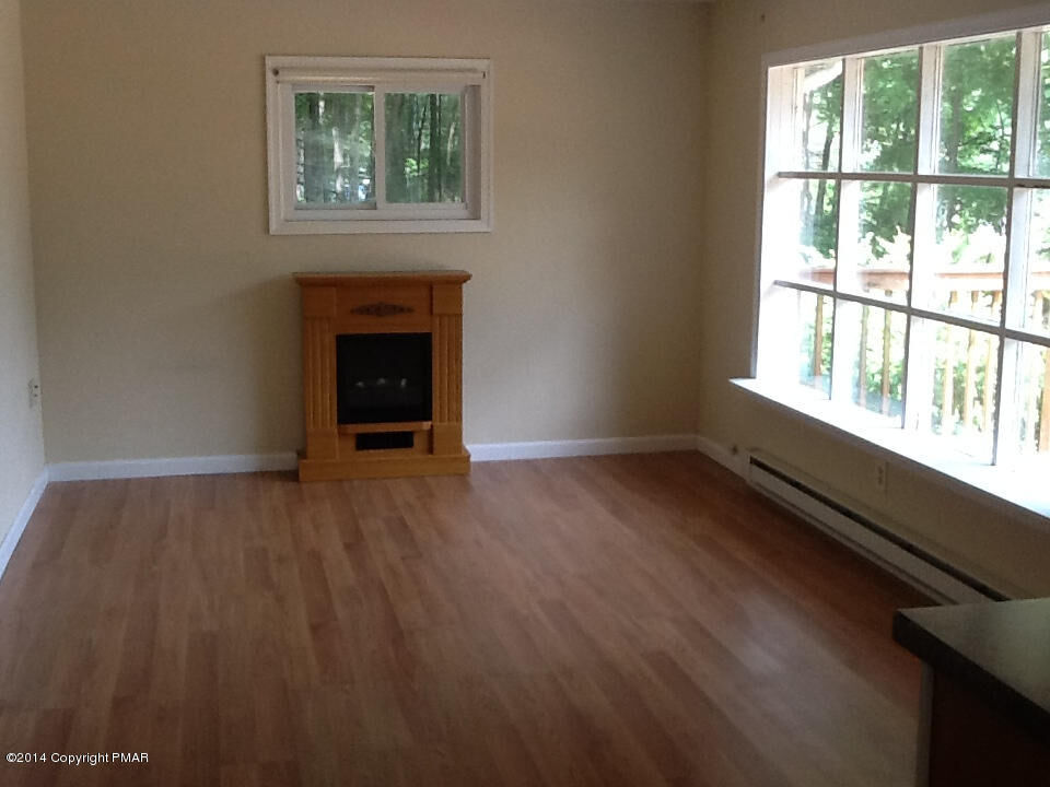 Property Photo: 202 Delaware Trail PA 18347