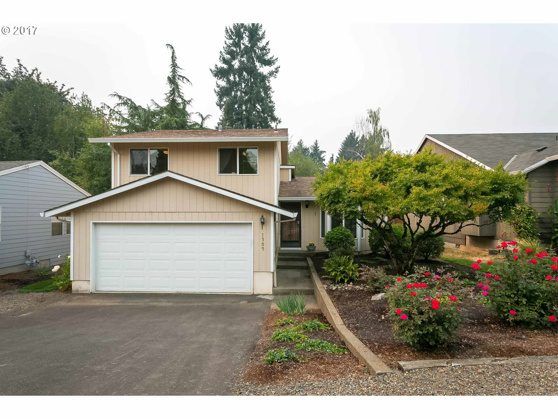 1305 Buchanan St  Oregon City OR 97045 photo
