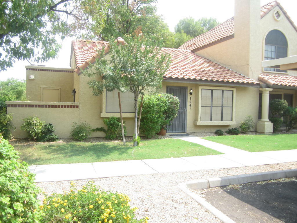 Property Photo:  5704 E Aire Libre Avenue 1241  AZ 85254 