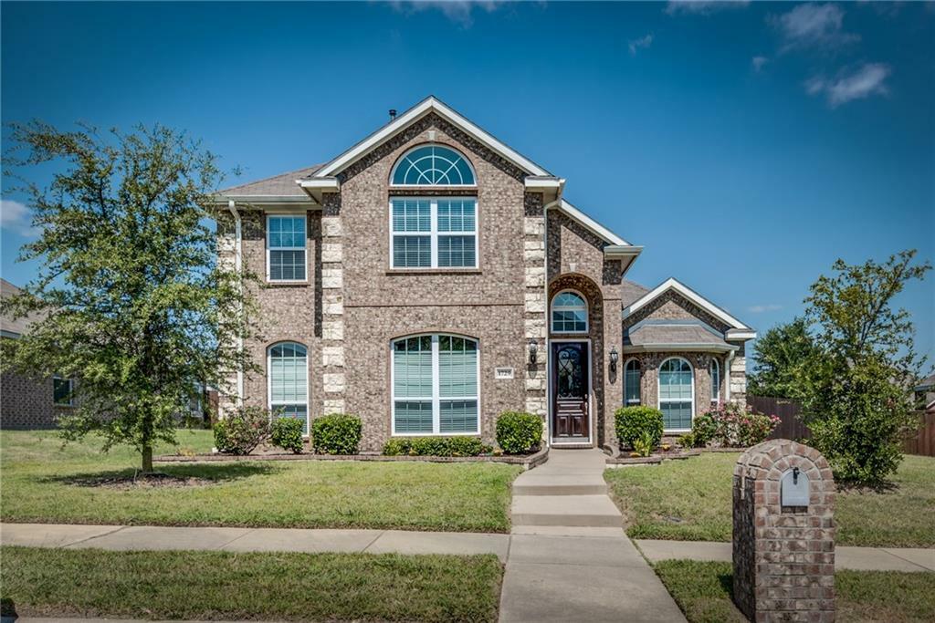 Property Photo:  1729 Blue Stream Drive  TX 75115 