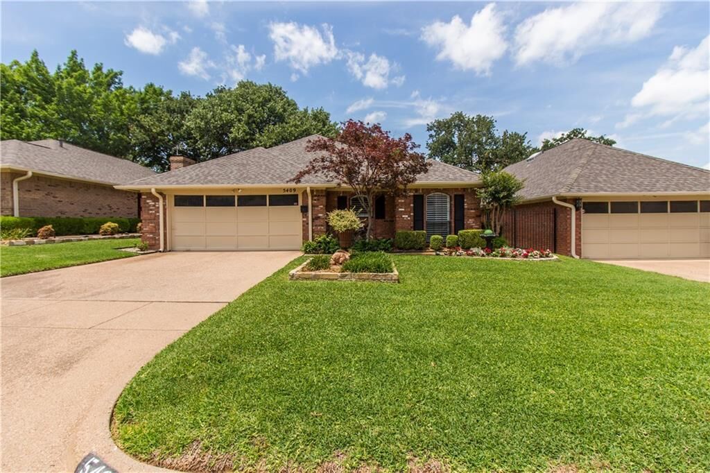 Property Photo:  5409 Timber Green Drive  TX 76016 