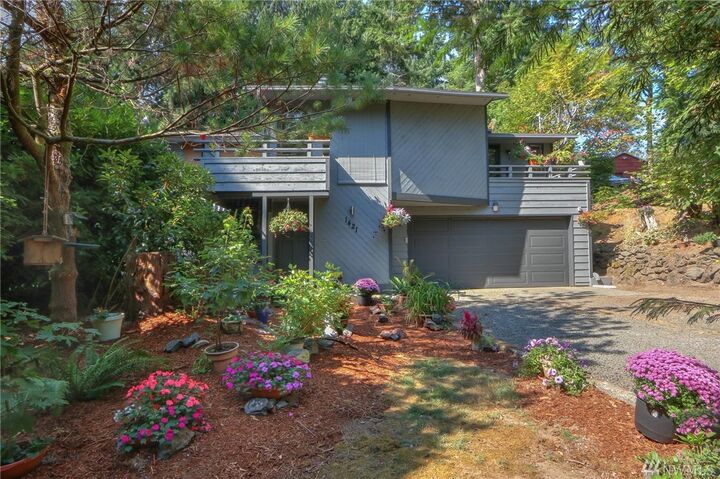 Property Photo: 1421 NW Older Ave WA 98312