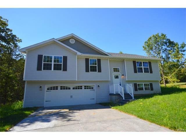 Property Photo: 402 Lakeview Drive 63020