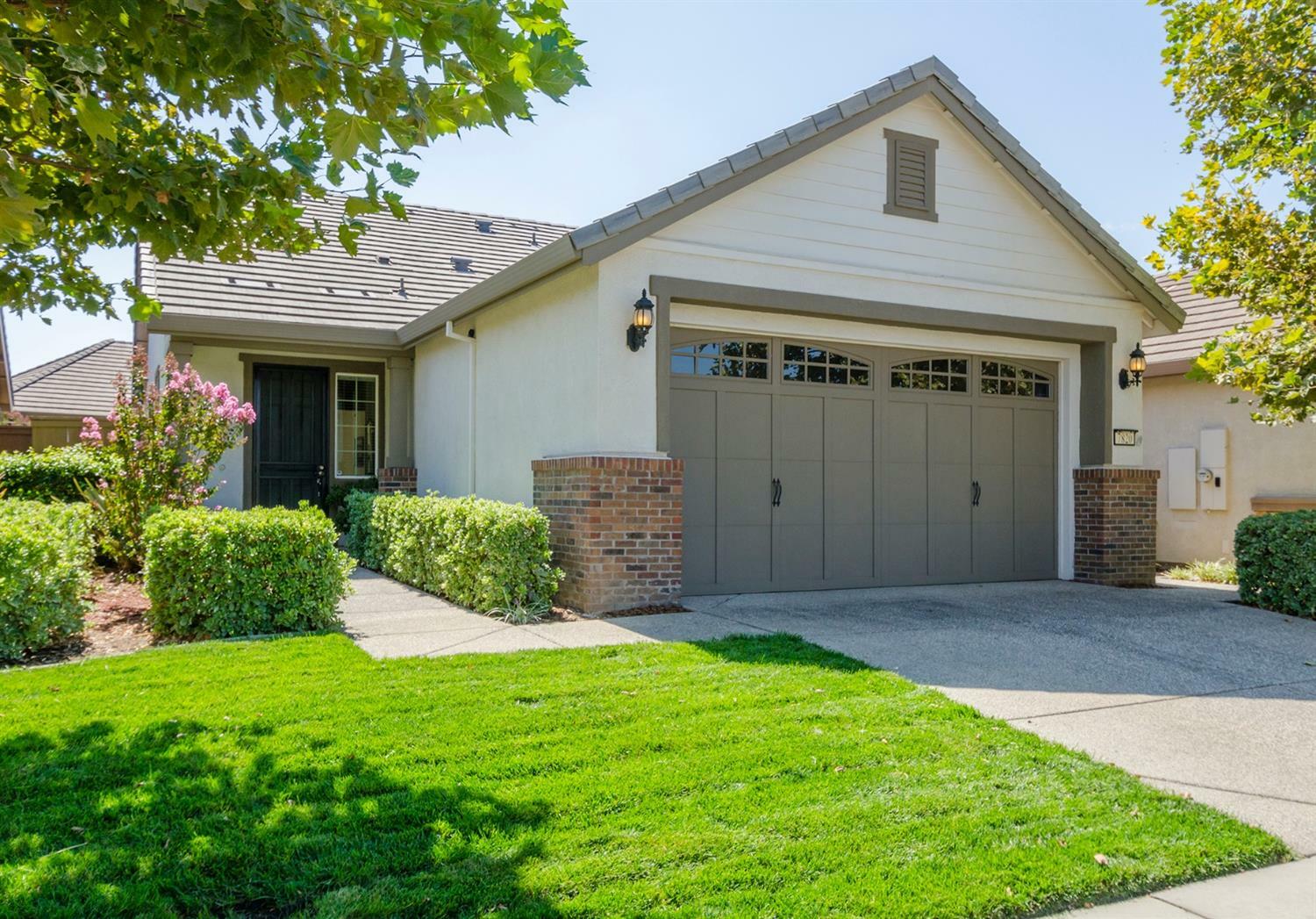 Property Photo:  7820 Del Webb Boulevard  CA 95757 