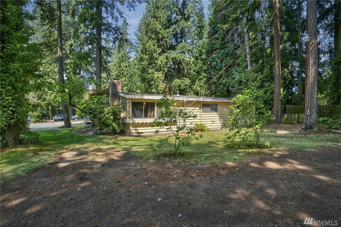 Property Photo:  771 Edmonds Wy  WA 98020 