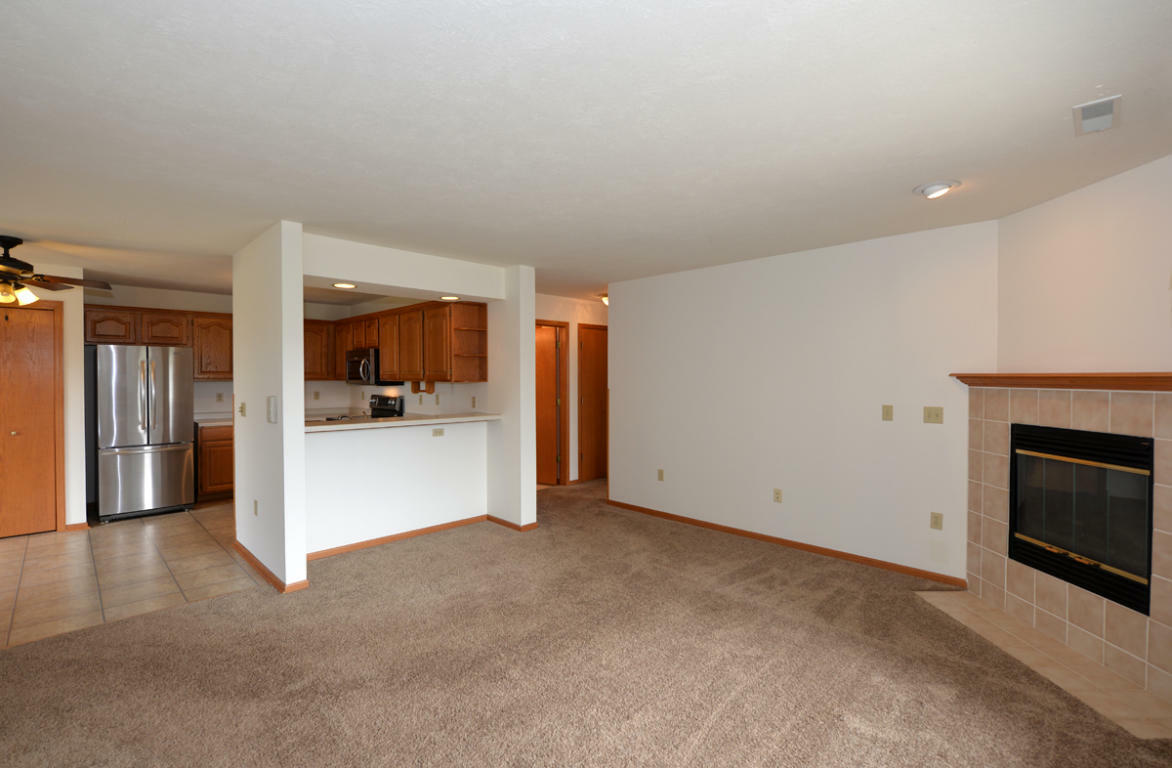 Property Photo:  6915 Dale Dr 28  WI 53402-9412 