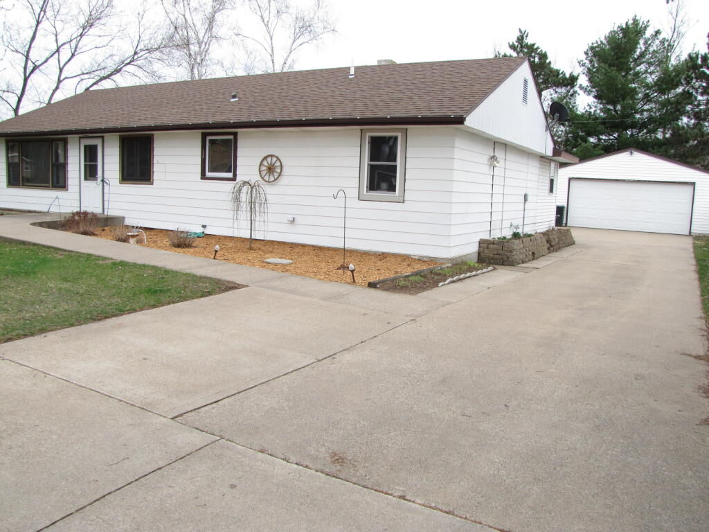 Property Photo:  W6903 Walden Pl  WI 54650 