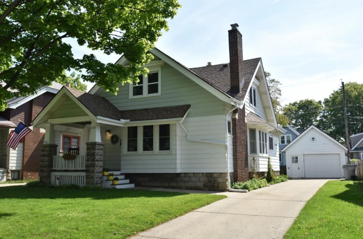 Property Photo:  2128 N 59th St  WI 53208 