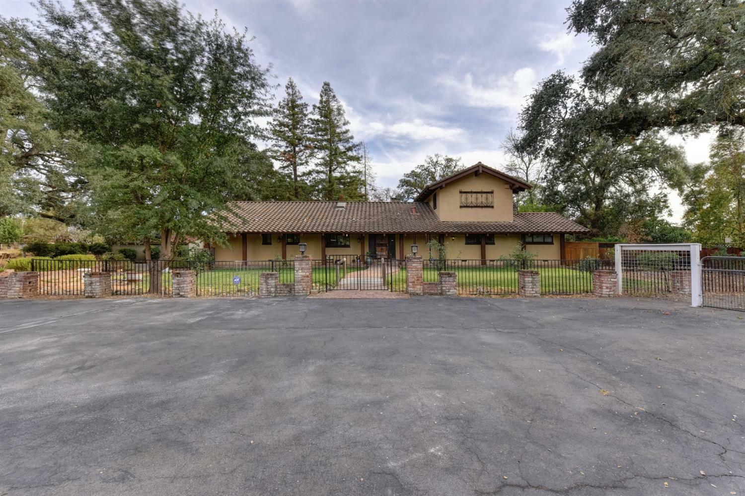 Property Photo:  10290 Sheldon Road  CA 95624 