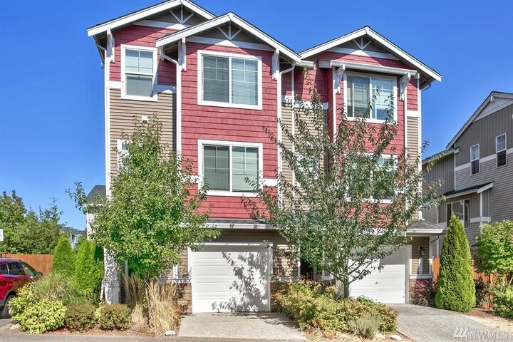 301  126th Place SE B  Everett WA 98208 photo