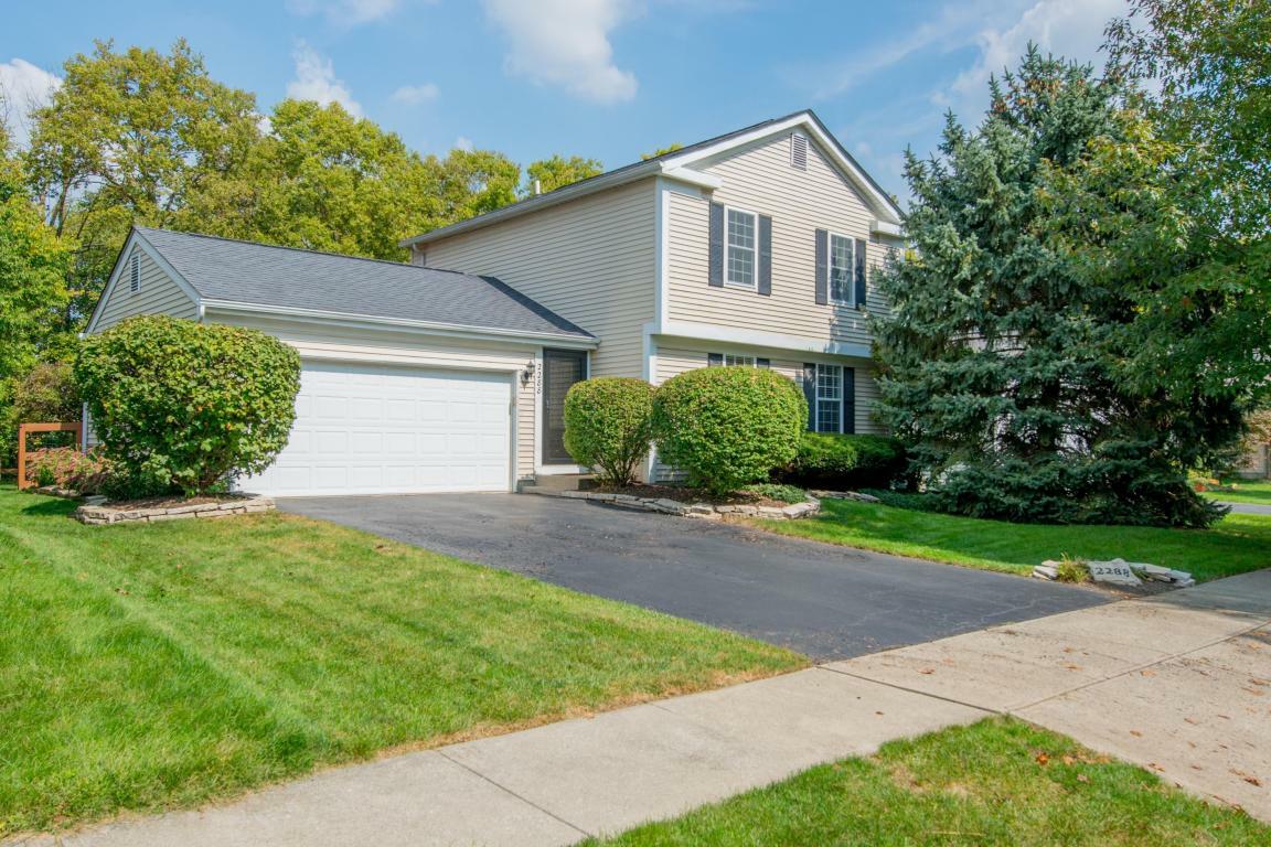 Property Photo: 2288 Green Island Drive OH 43228