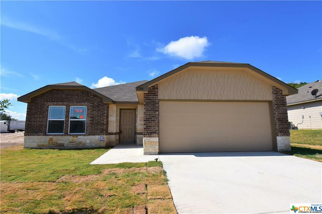 Property Photo:  3704 Flatrock Mountain Drive  TX 76549 