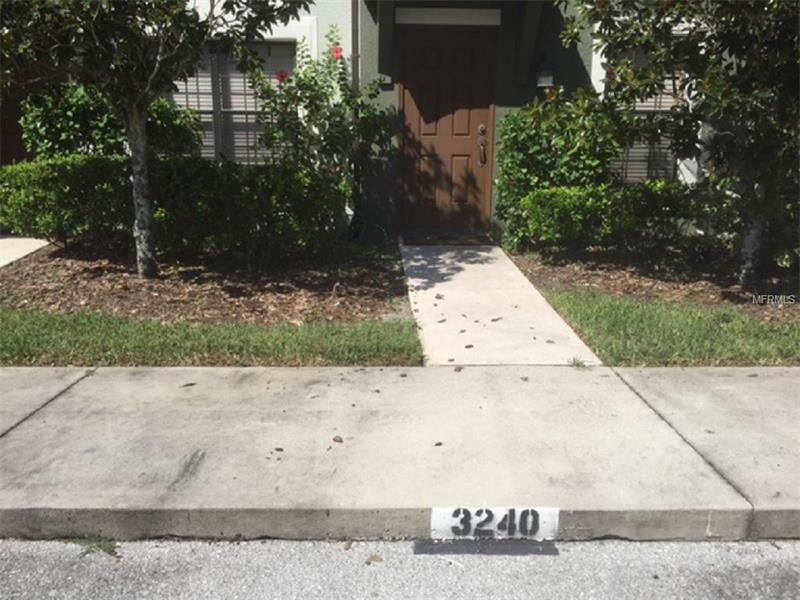 Property Photo: 3240 Windleshore Way FL 32773