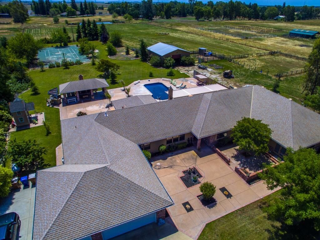 Property Photo: 11010 Mann Road CA 95693
