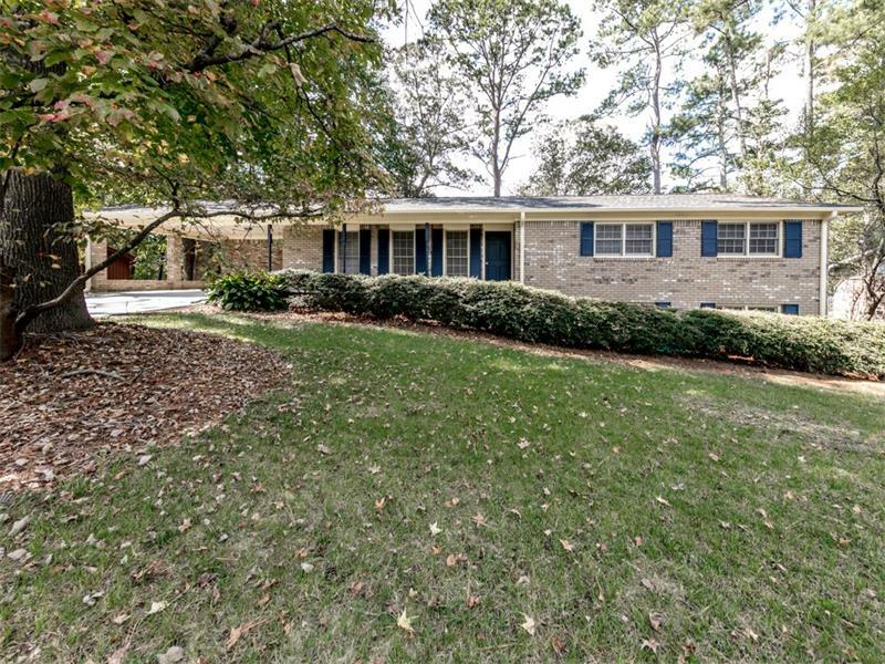Property Photo: 2569 Hedgerow Drive NE 30066