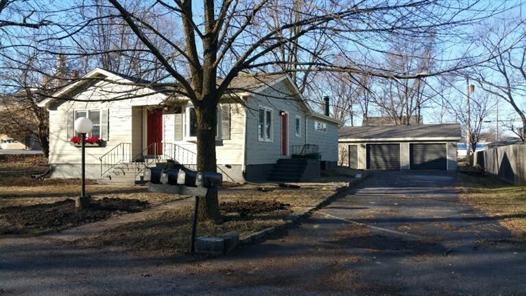 Property Photo:  25 Sunset Road  IN 46410 