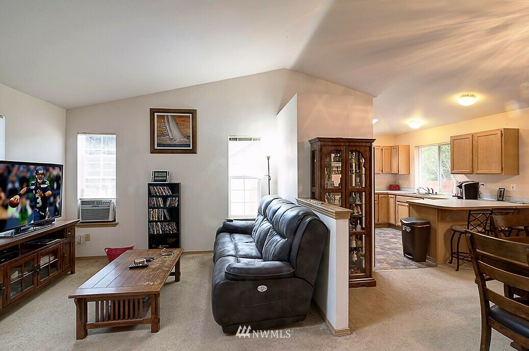 Property Photo: 5620 Lenz Place WA 98260