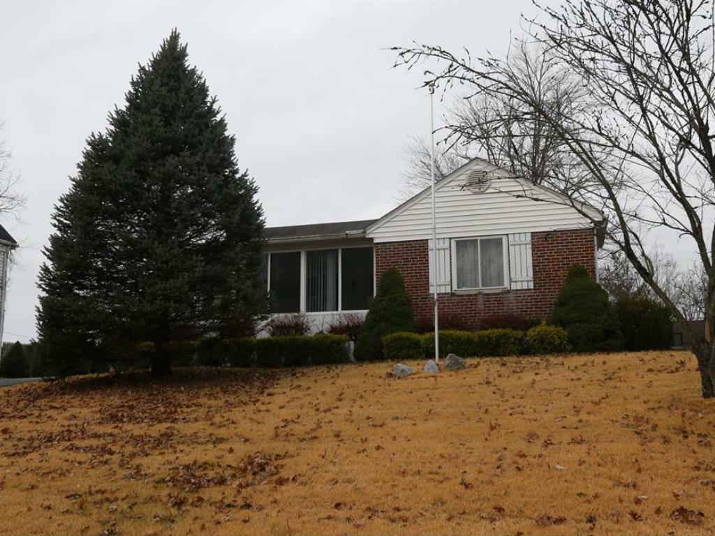 Property Photo:  933 Nowlin Avenue  IN 47025 